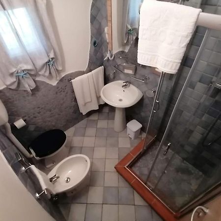 B&B Il Corallo ラ・マッダレーナ エクステリア 写真